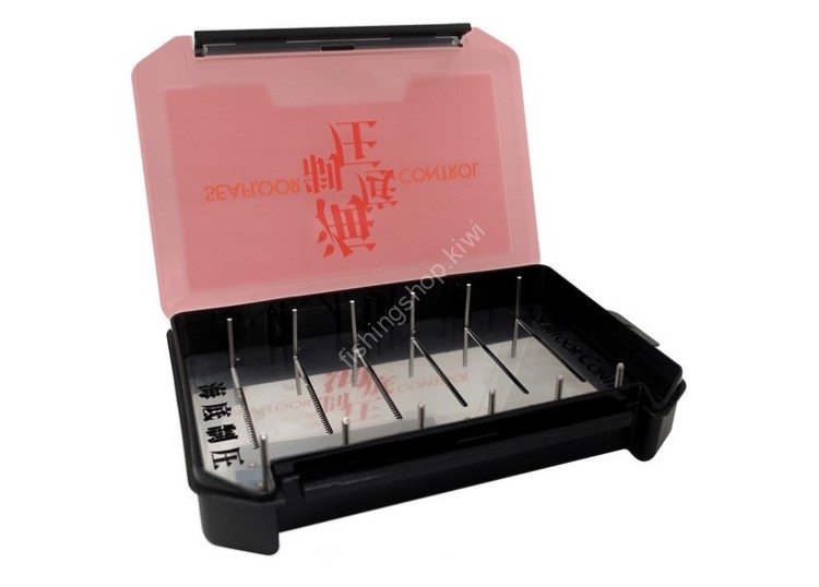 SEAFLOOR CONTROL Hook Case Standard with Stocker