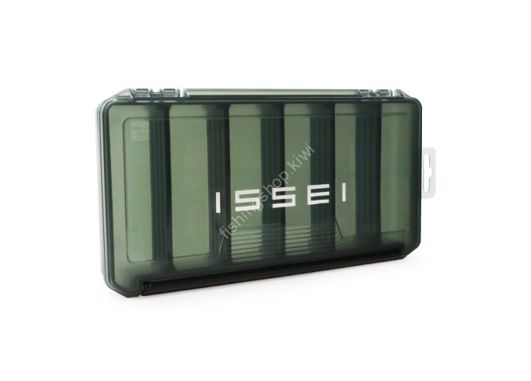 ISSEI Lure Case 820NDM #Smoke Black